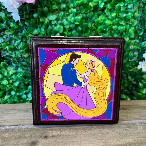 Disney Princess Rapunzel Tangled Mosaic Cherry Wood Jewelry Keepsake Box - Picture 1 of 11